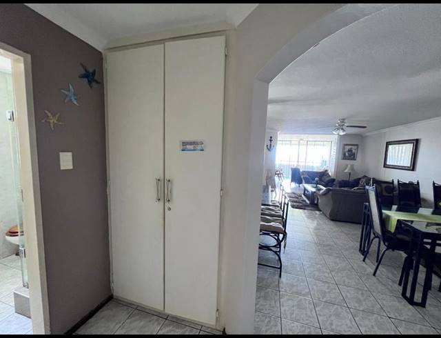 3 BEDROOM APARTMENT FOR SALE IN MANABA BEACH